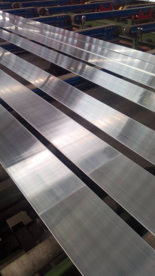 Aluminium busbar with electrical conductivity 56.5% IACS